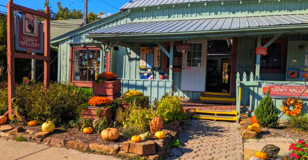 A Tiny Artist Community Tucked Between Cornfields and Forests