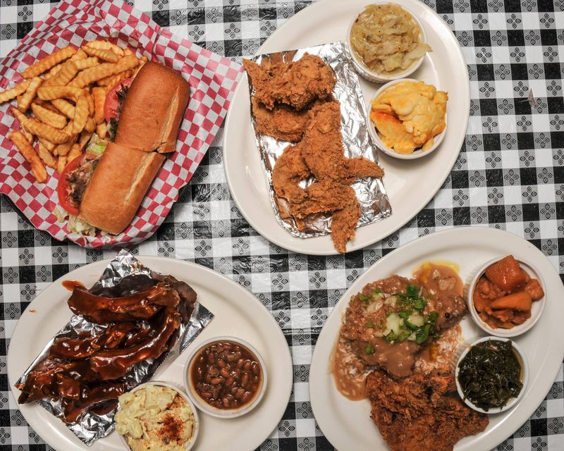 Flavors Restaurant & More Flavors (Fayetteville)