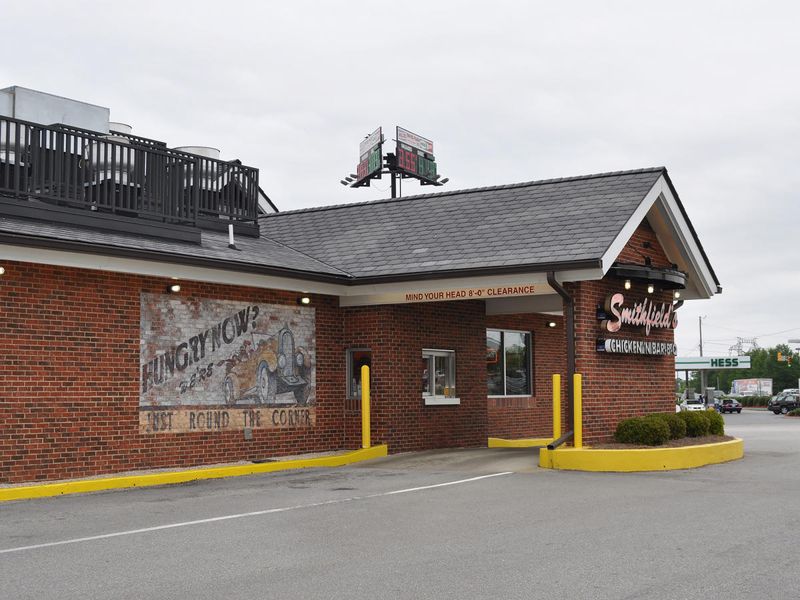 Smithfield’s Chicken ‘N Bar-B-Q – Statewide