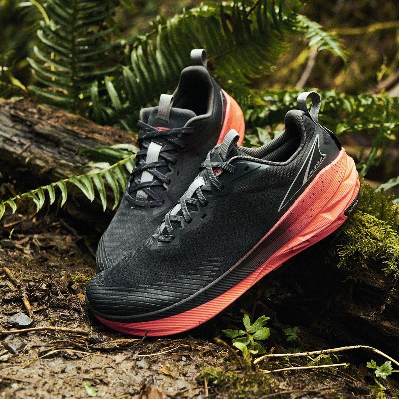 Altra Trail 2