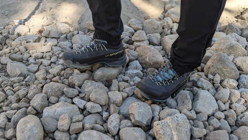 La Sportiva TX4 Approach Shoe