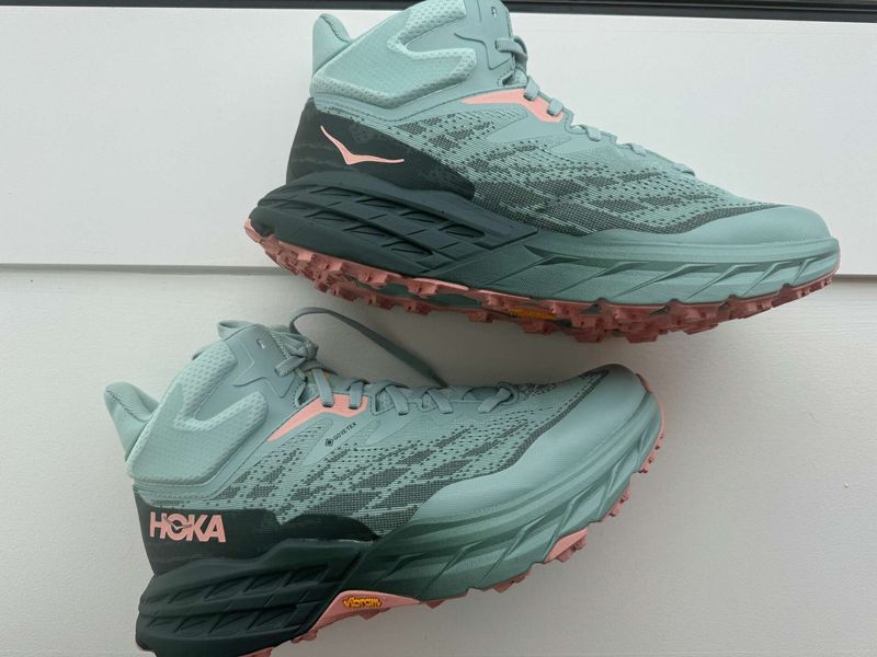 Hoka Speedgoat 5
