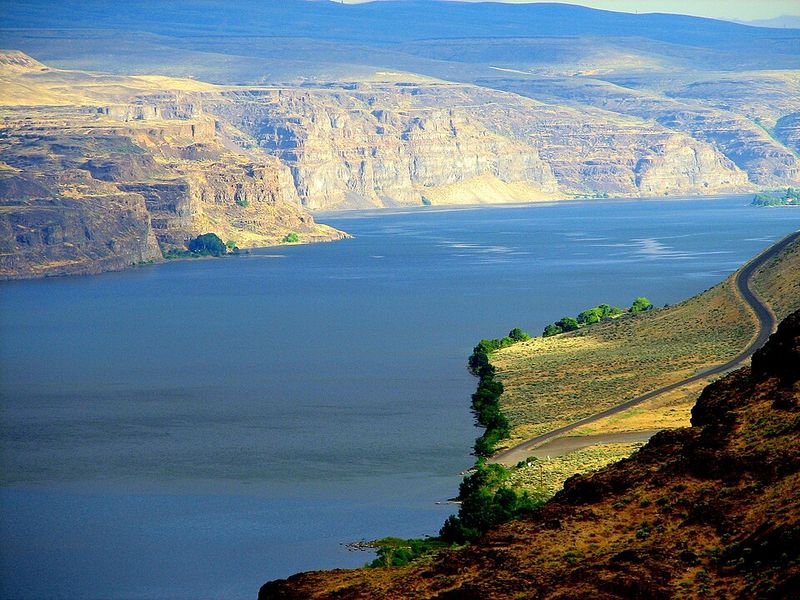 15. Columbia River (WA–OR)