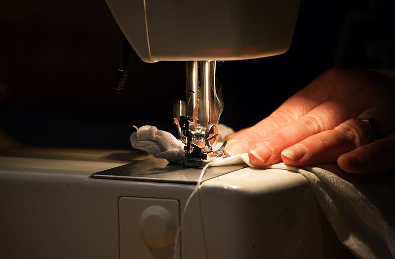 Mechanical Sewing Machine