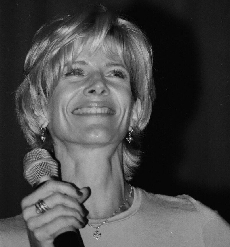 Debby Boone – “You Light Up My Life” (1977)
