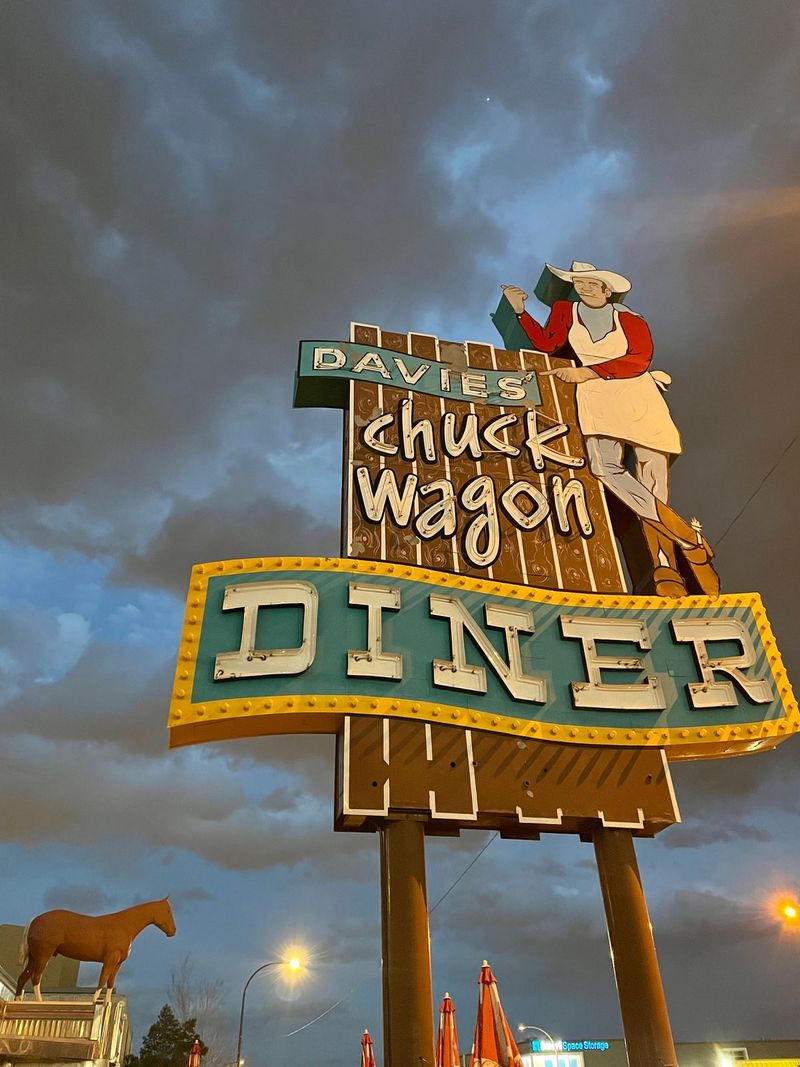 Roadside Icon on US 40