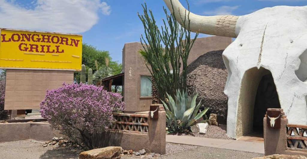 Arizona’s Longhorn Grill & Saloon: Giant Steer-Skull Restaurant Reborn on I-19