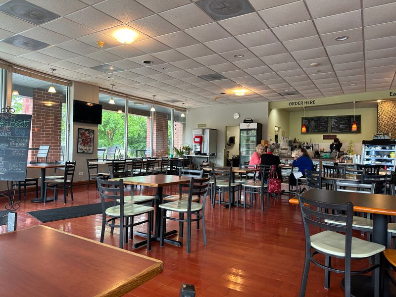 Nature’s Best Café