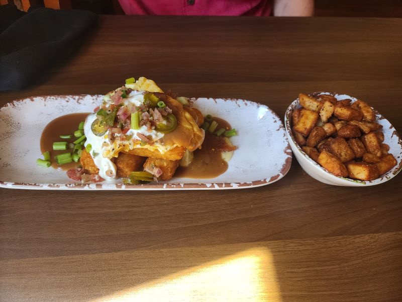 The Port Omelet and Seafood Cream