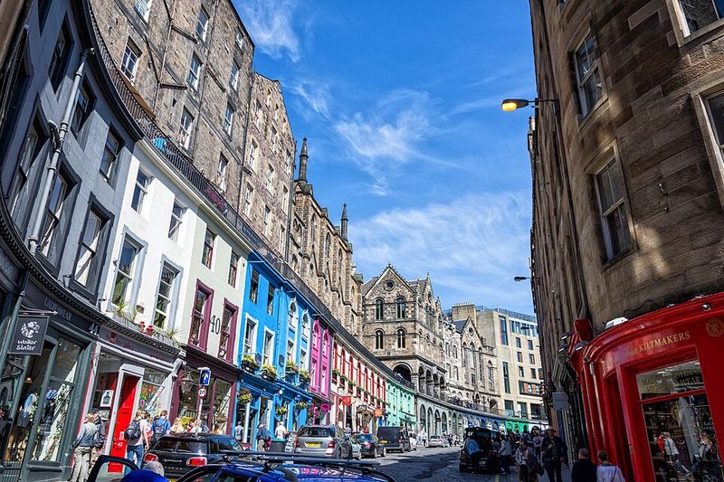 Edinburgh — Victoria Street