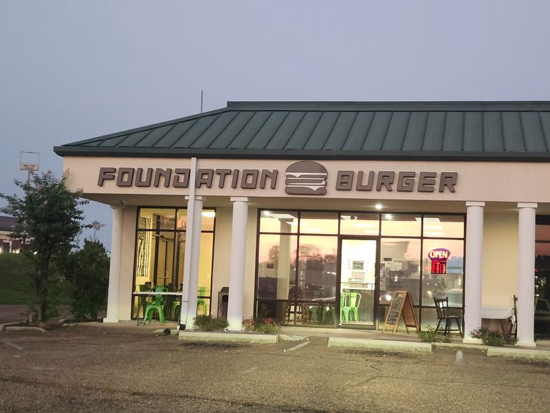 Foundation Burger – Flowood