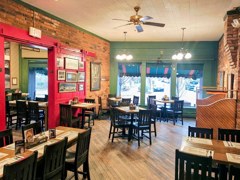 Planning Your Visit: Hours, Price, and Tips