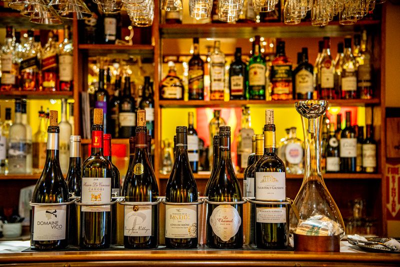 Bistrot Lepic & Wine Bar