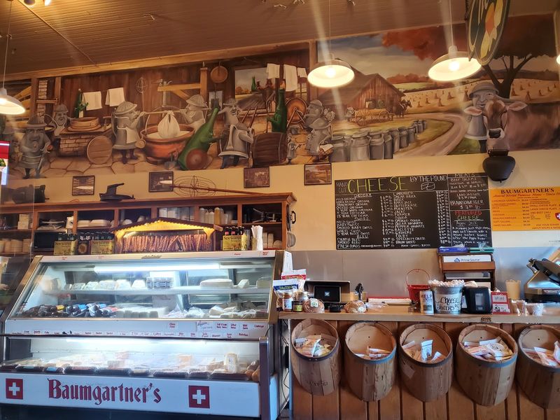 Baumgartner’s Cheese Store & Tavern – Monroe