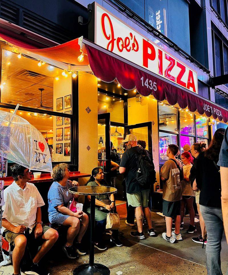 Joe’s Pizza (Multiple NYC locations) – Quick Bites (U.S.)