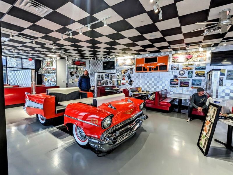 The Knuckle Sandwich – Bargersville