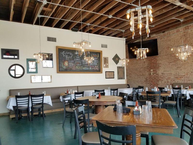 Bramble Breakfast & Bar – Tulsa