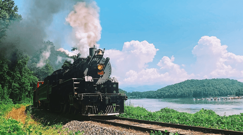 Great Smoky Mountains Railroad – Steam to the Nantahala Gorge