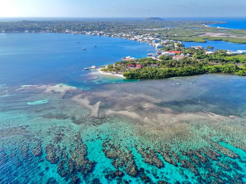 Utila, Honduras (cheapest place to get PADI)