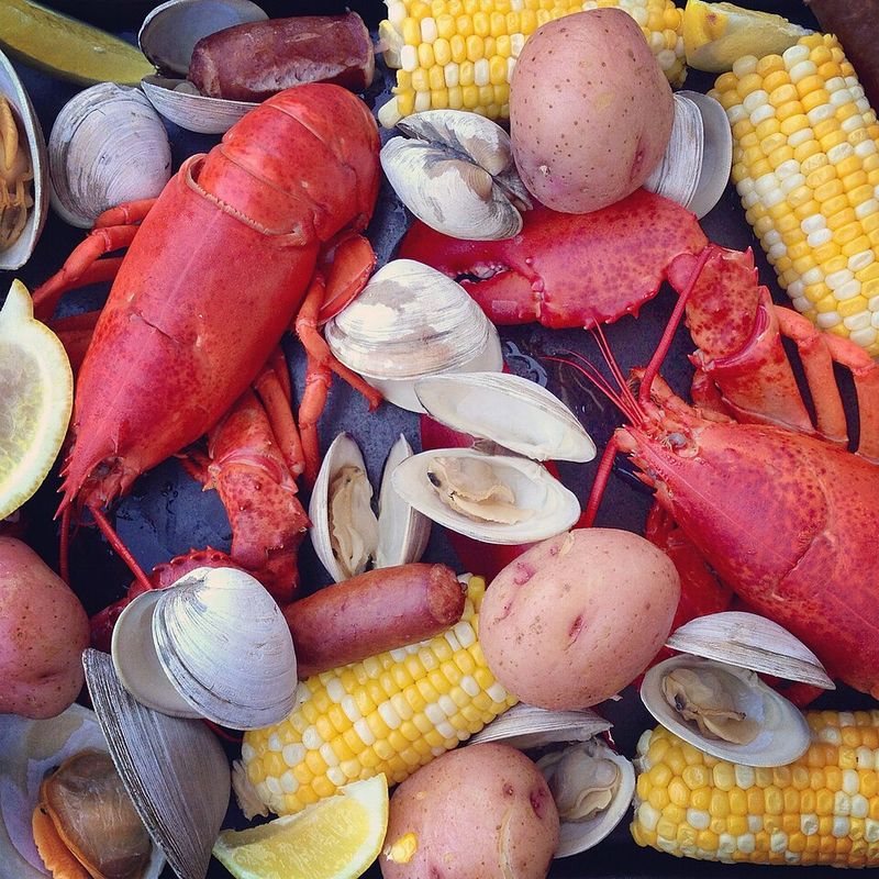 Steamers (Steamed Soft-Shell Clams)