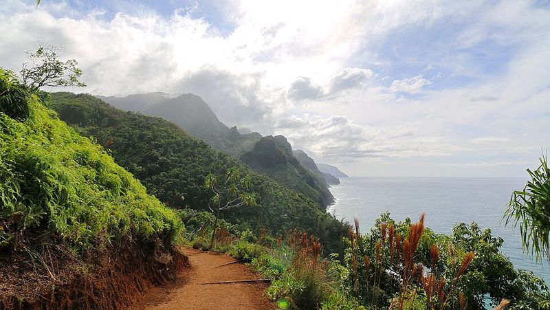 Kalalau Trail – Kauai, Hawaii
