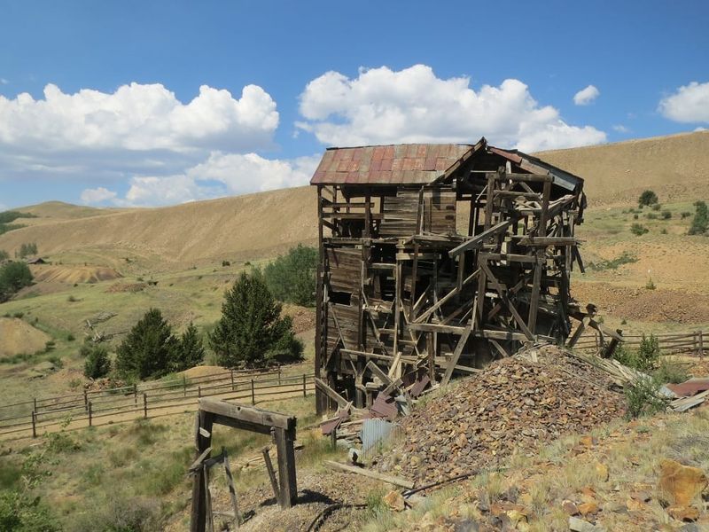 Vindicator Valley Trail - Victor