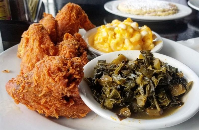 Good Eatin’s Soul Food - Des Moines