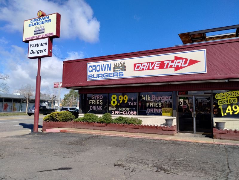 Crown Burgers