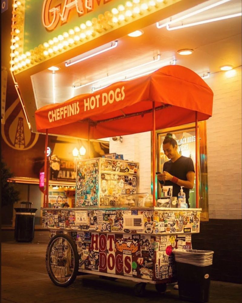 Cheffini's Hot Dogs – Downtown Las Vegas