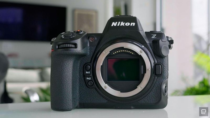Nikon Z8