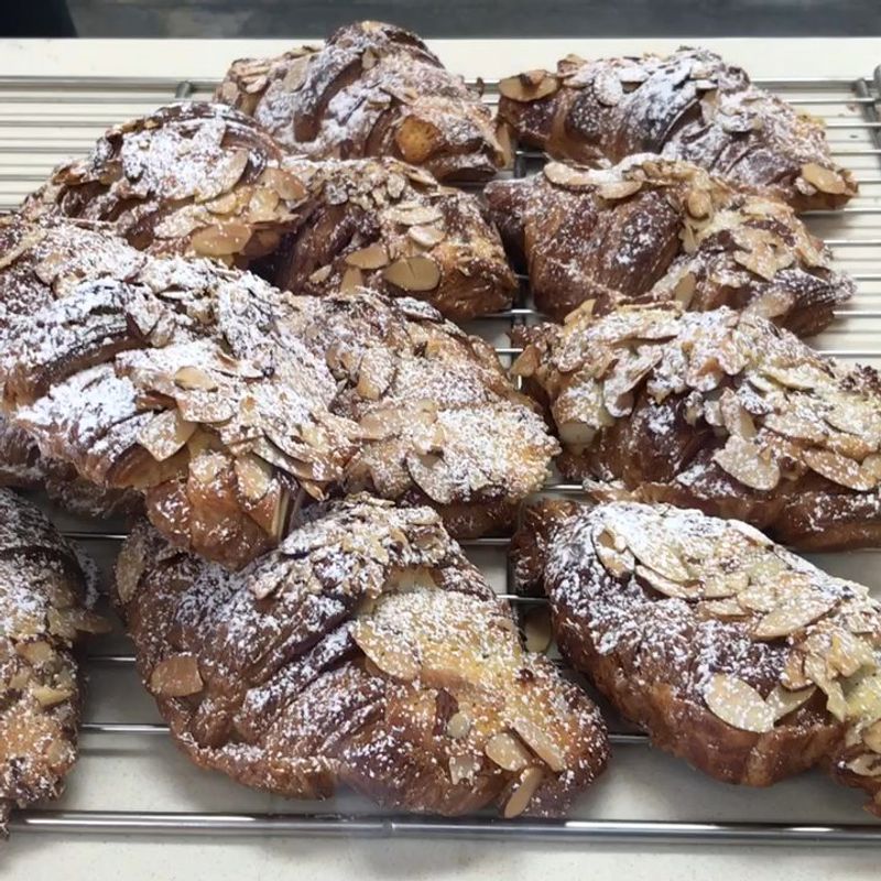 Délices Gourmands French Bakery (W. Sahara)