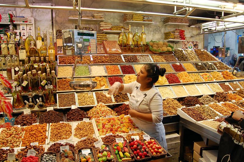 La Rambla & Mercat de la Boqueria — The City’s Lively Heart