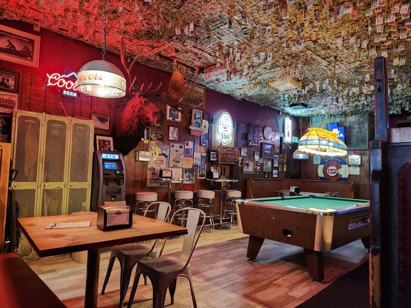 Hours, Timing, and Best Moments