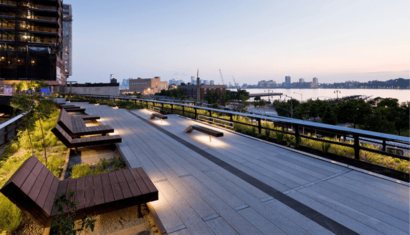 The High Line (Meatpacking to Hudson Yards)