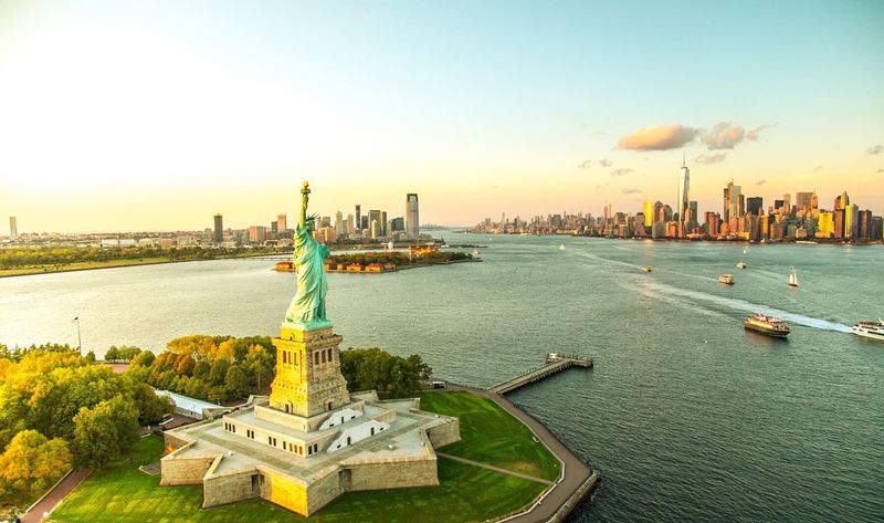 Statue of Liberty & Ellis Island Guided Tours – New York, New York