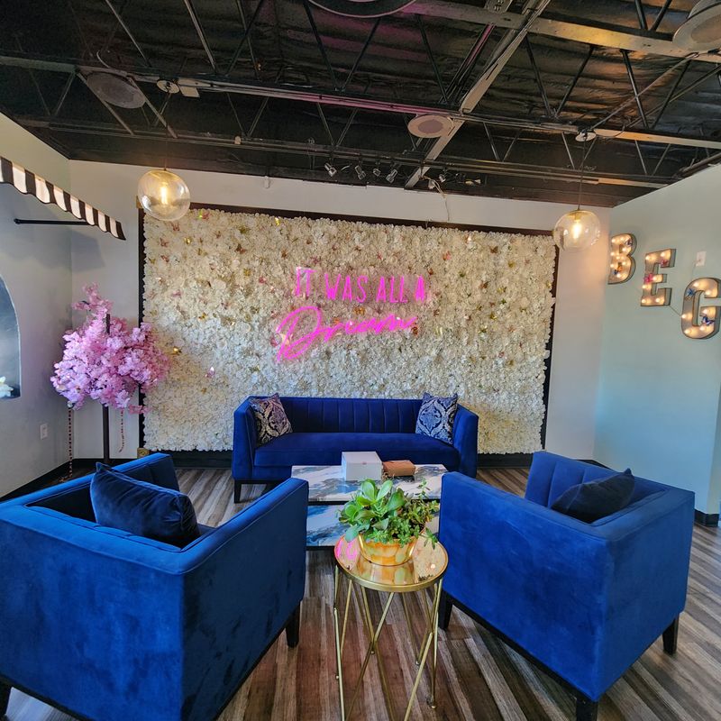 Inside Vibes and Lounge Spots