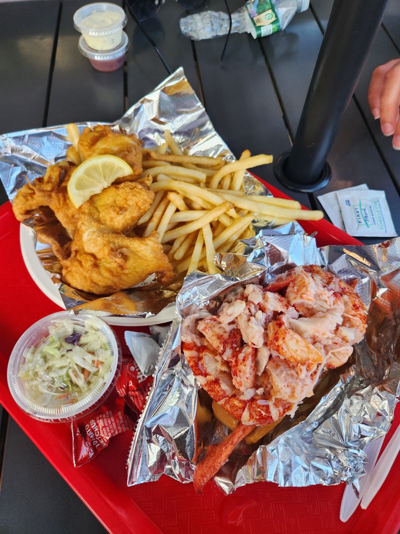 The Legendary Lobster Roll Experience