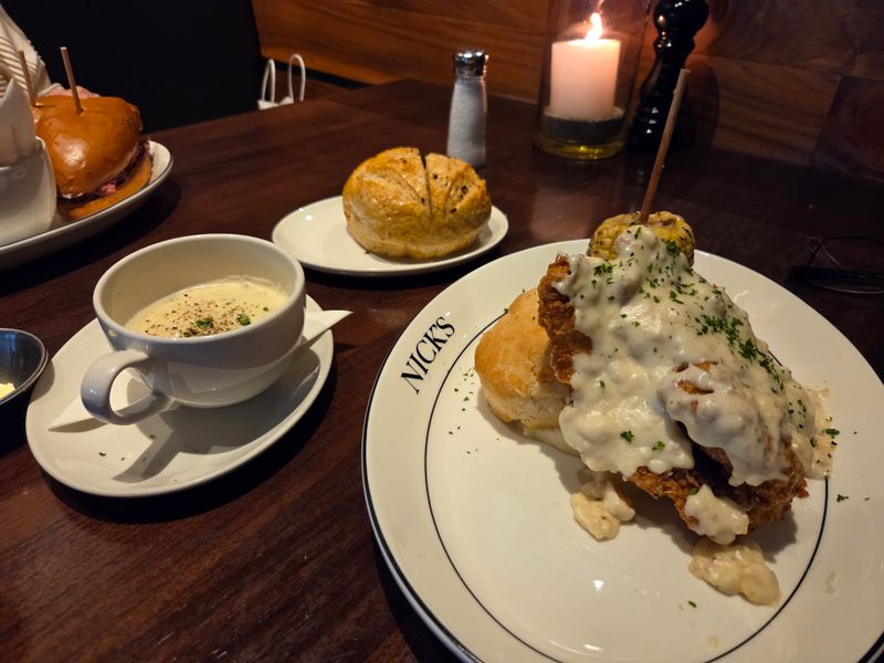 Service That Sets the Tone