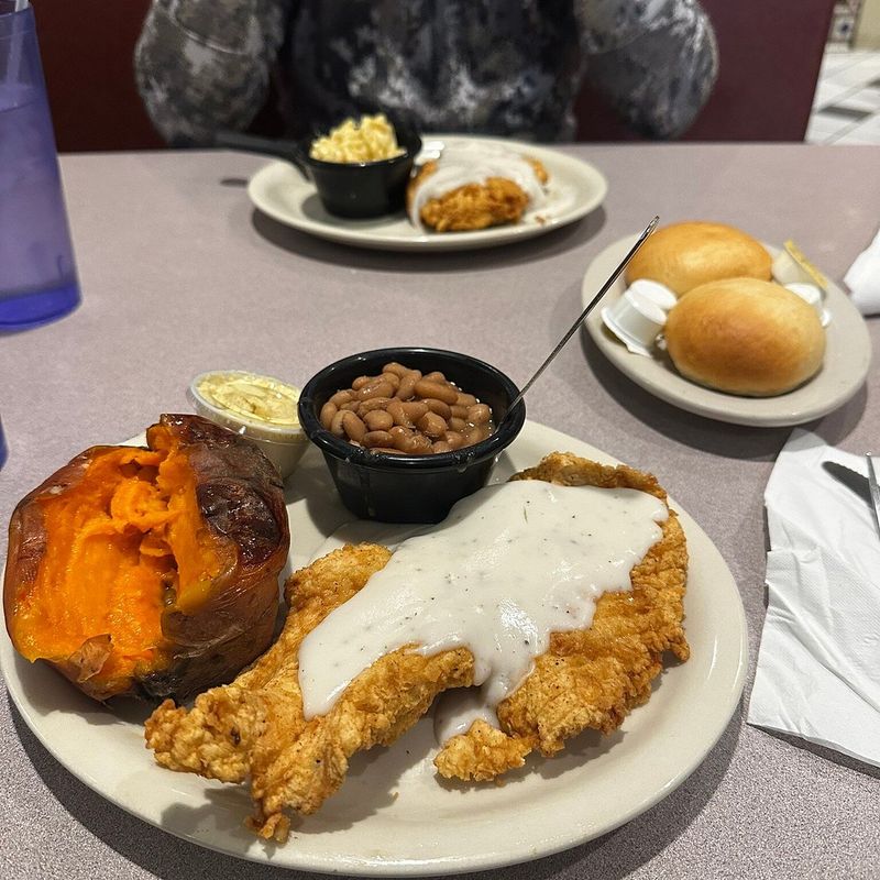 More than biscuits—classic pairings on the same table