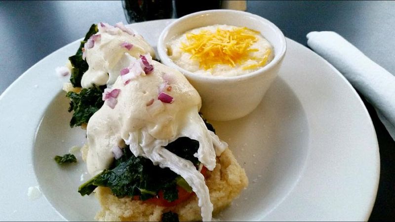 Mama's Boy Southern Kitchen – Athens