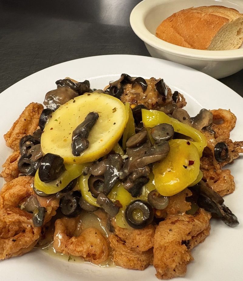 From Wings to Lobster Ravioli: A Menu With Range