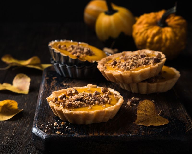 Mini Pumpkin Pie Tarts