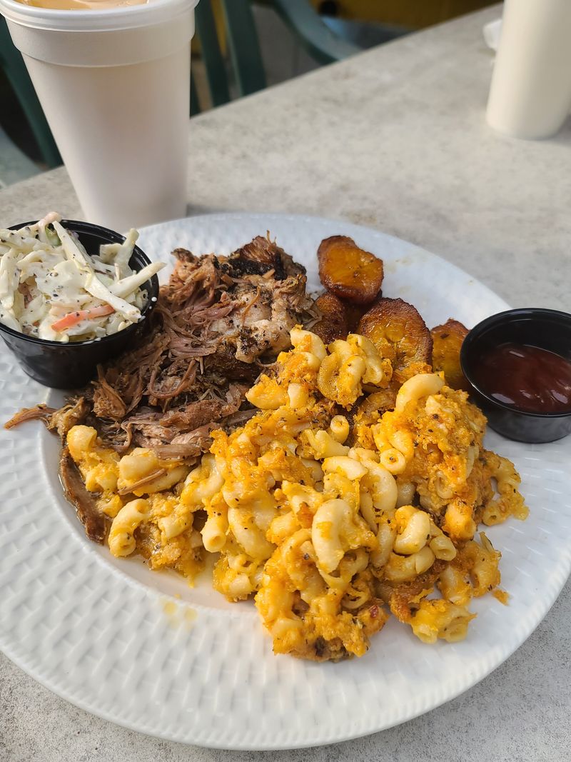 Mac and Cheese, Island Style