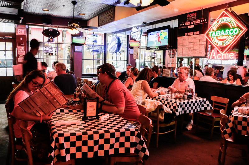 Acme Oyster House (French Quarter flagship)