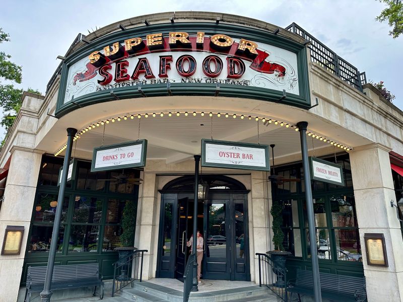 Superior Seafood & Oyster Bar
