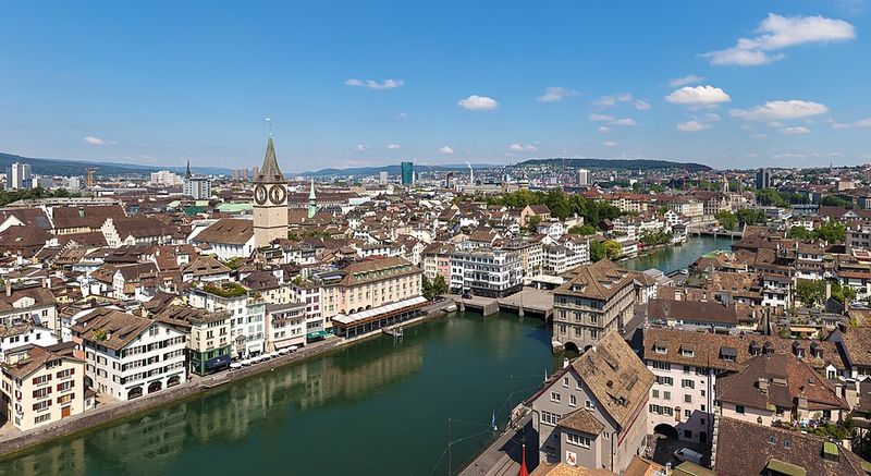 Zurich, Switzerland – Lakeside serenity plus seamless transit