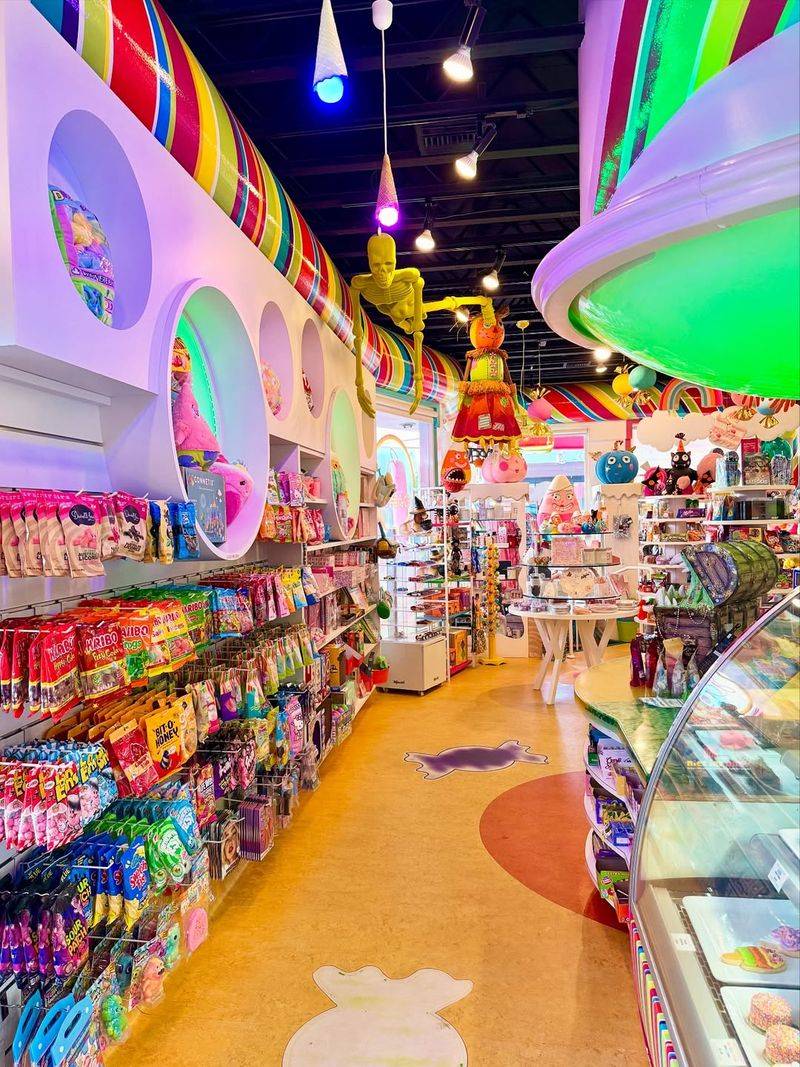 B.Candy, Corona Del Mar