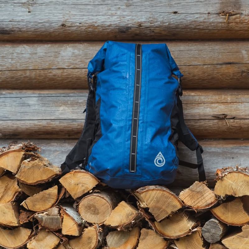 AquaQuest Cloudbreak 30L Backpack