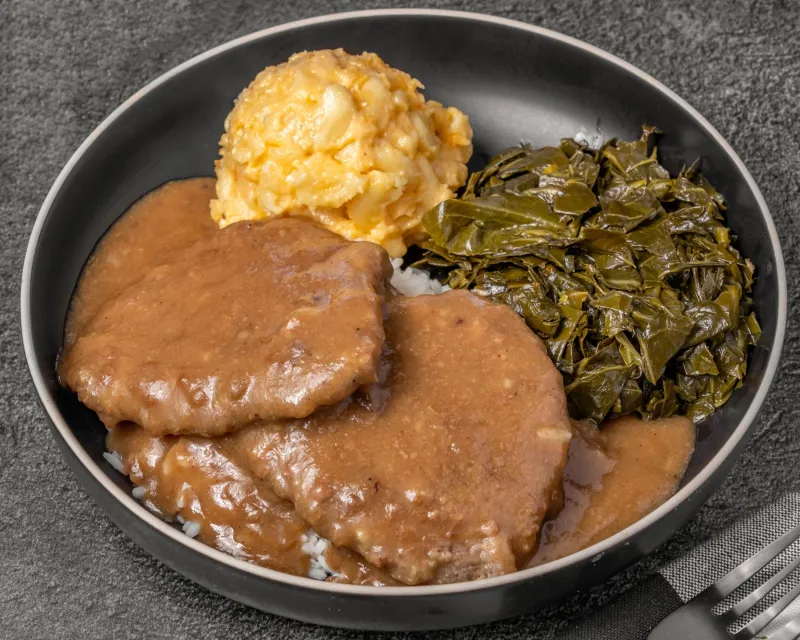 Crowd Pleasing Sides to Round Out Your Order