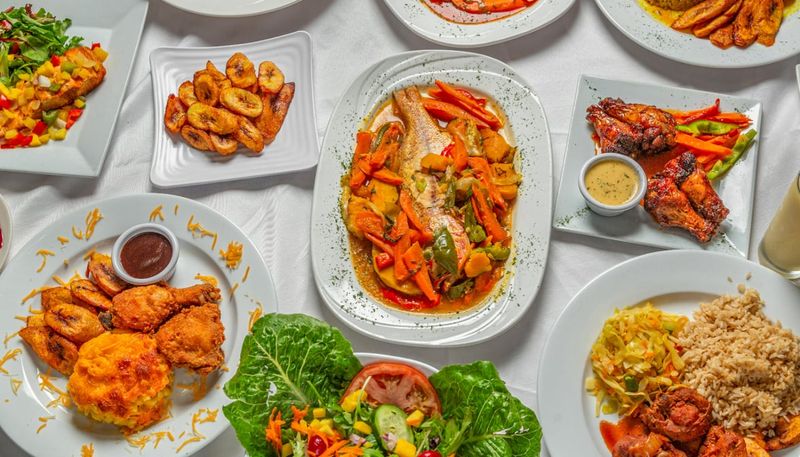 Hummingbird Grill & Lounge (Gun Hill Rd, Bronx)